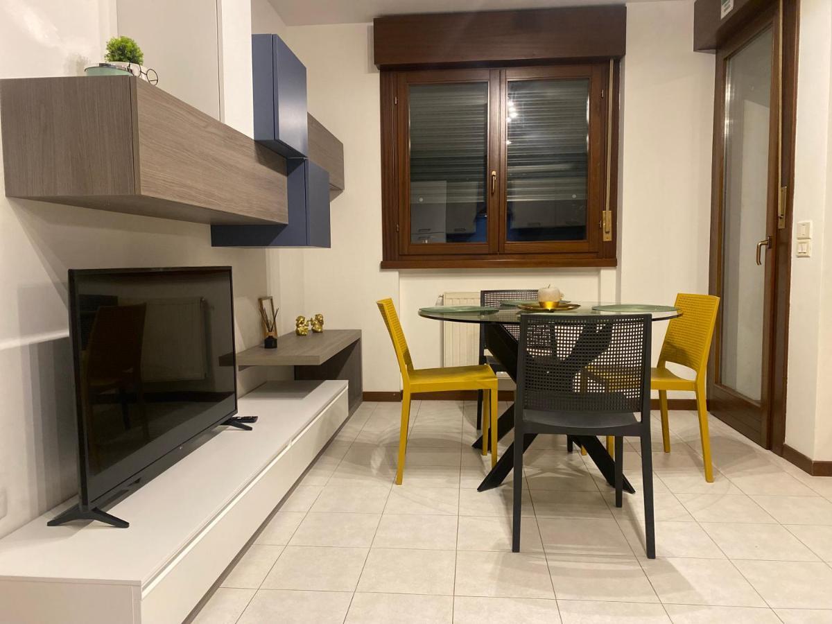 Il Principio - Zona Fiera E Policlinico Apartment Pordenone Bagian luar foto