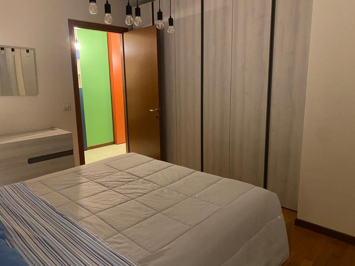 Il Principio - Zona Fiera E Policlinico Apartment Pordenone Bagian luar foto